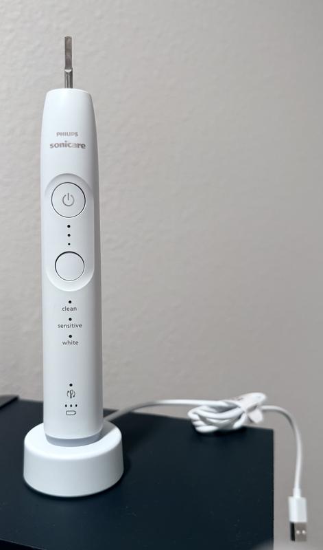 Sonicare Series 6100 Rechargeable toothbrush HX7402/01 | Philips