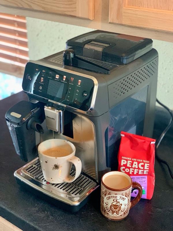 Series 5500 Fully automatic espresso machine EP5544/90 | Philips