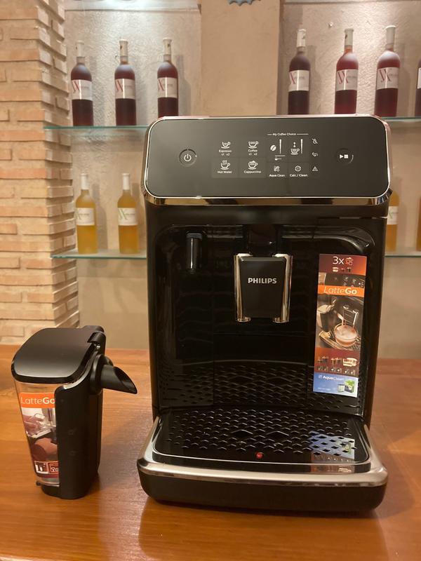Philips - Cafetera de expreso 3200 Series totalmente automática, con  espumador de leche clásico, 4 variedades de café, pantalla táctil  intuitiva