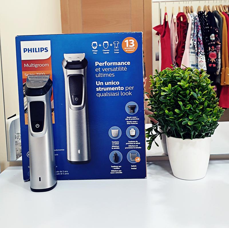 Philips Multigroom series 7000 MG7745/15 cortapelos para cabello y