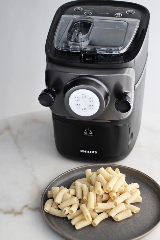 Philips Compact Pasta Maker for Two + popular BONUS ACCESSORIES