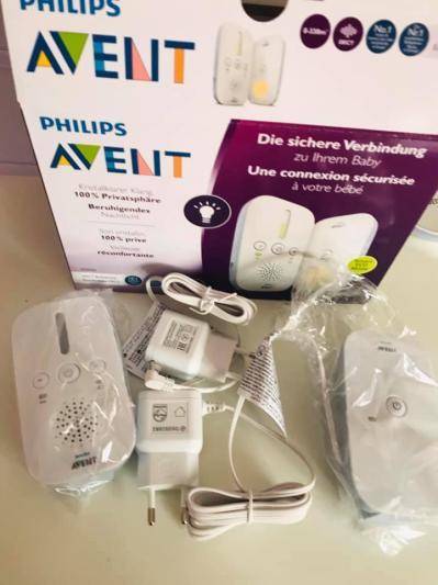Philips Avent Écoute-bébé Audio avec Technologie DECT, Son cristallin 100% privé, 0 interférence, Son limpide, Veilleuse et berceuses (Modèle SCD713/26