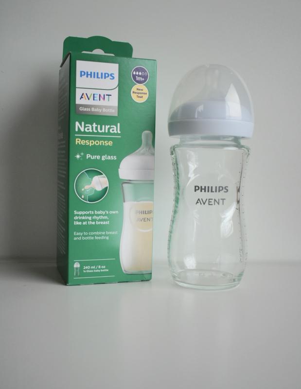 Philips AVENT Babyflasche Natural Response SCY933/02, 2 Stück, 240ml, Glas,  ab dem 1. Monat