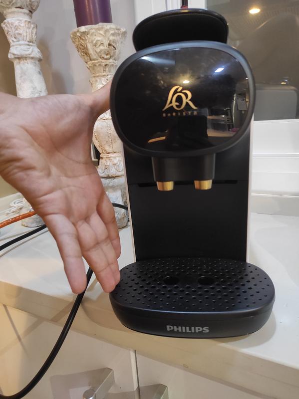 La Philips L'Or es la cafetera de cápsulas barata que te ofrece tu café de  la mañana en menos de un minuto