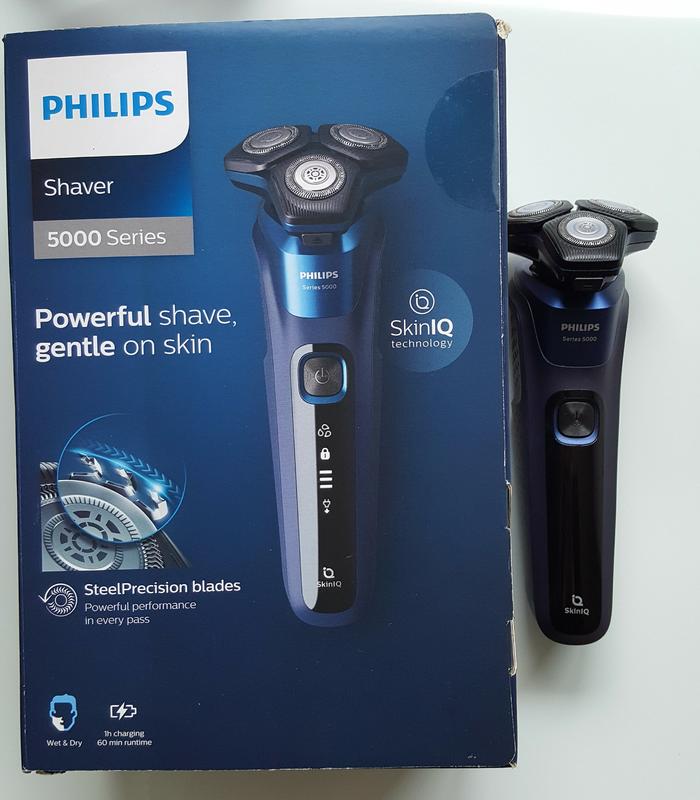 Philips Wet & Dry Electric Shaver S588020 / S5880/20 | Retravision