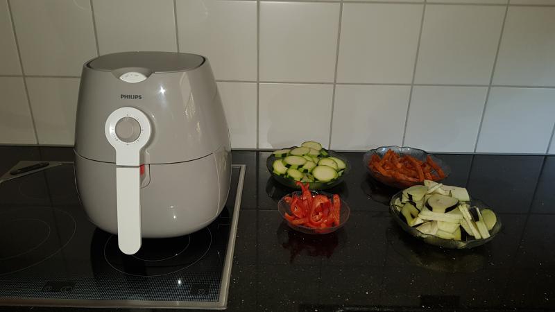 Friggitrice ad aria Philips Airfryer HD9216/80 al 50% su