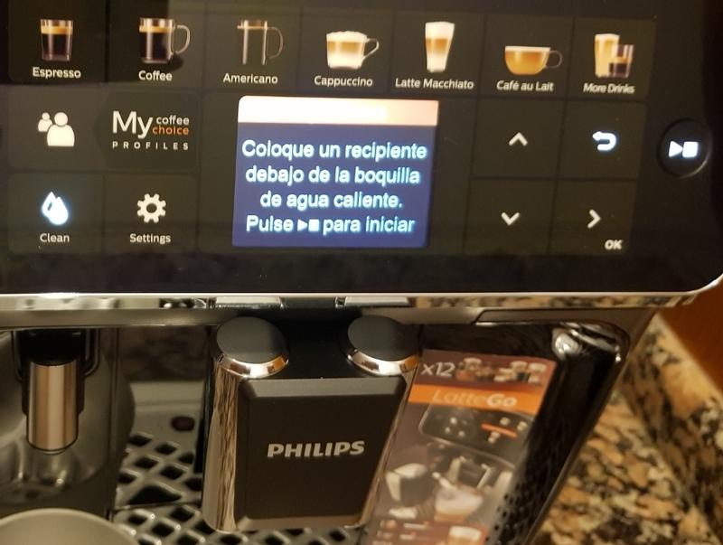 Philips 5400 Series Cafeteras espresso completamente automáticas  EP5441/50R1