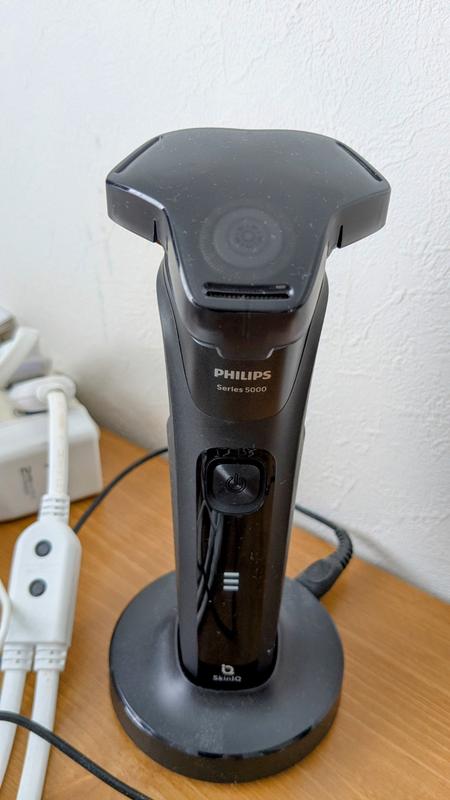 Shaver series 5000 ウェット＆ドライ電動シェーバー S5586/50 | Philips