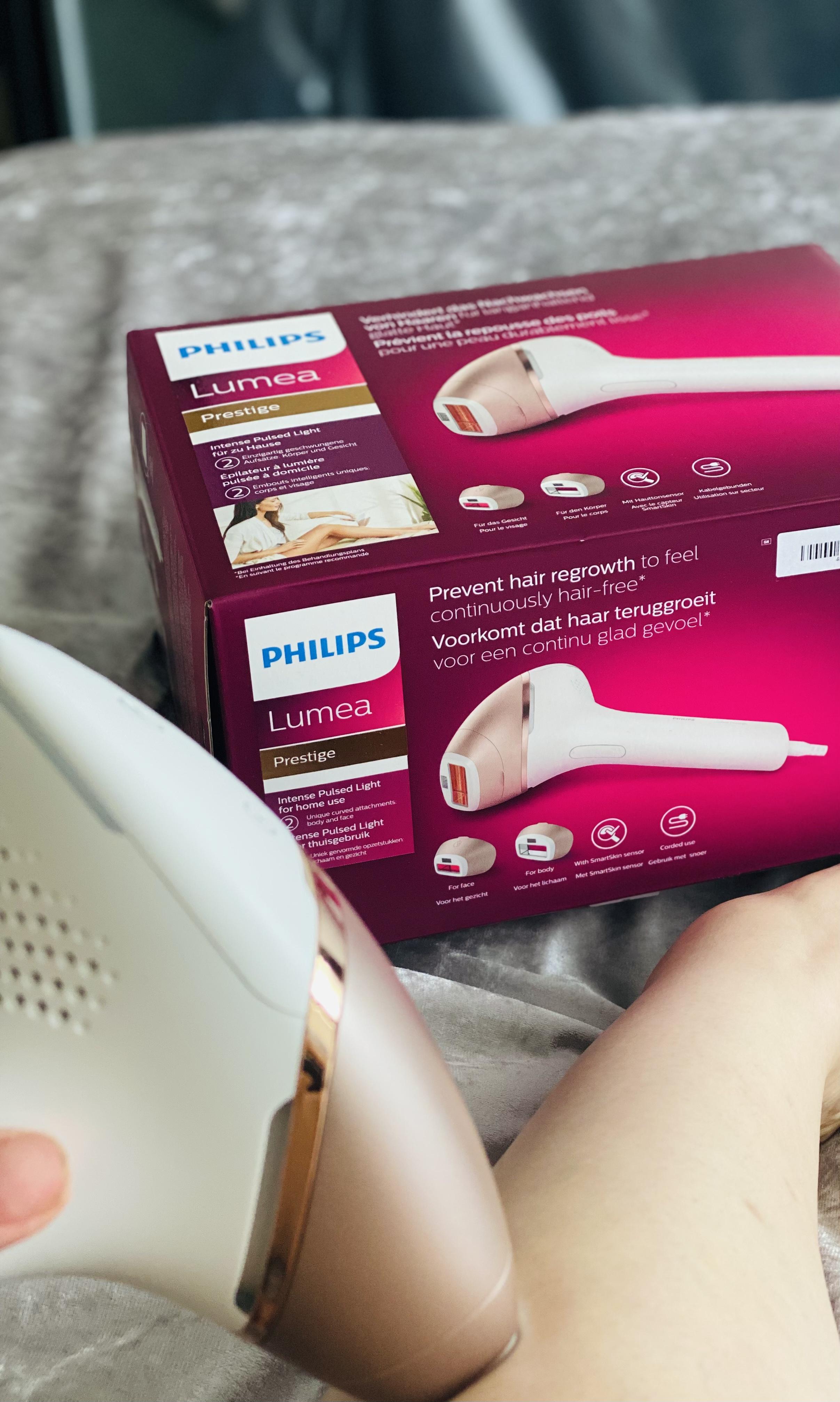 Lumea IPL 8000 Series IPL Hair removal device with SenseIQ BRI945