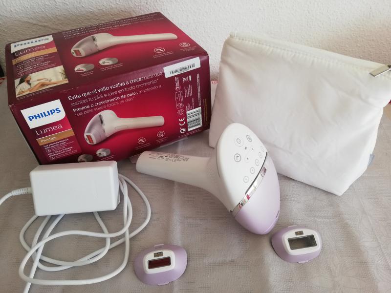 Philips Lumea Depiladora Luz Pulsada IPL Serie 9000 con Tecnología SenseIQ,  3 accesorios para el cuerpo, la cara y zonas de precisión, con cable  (modelo BRI955/00) : : Belleza