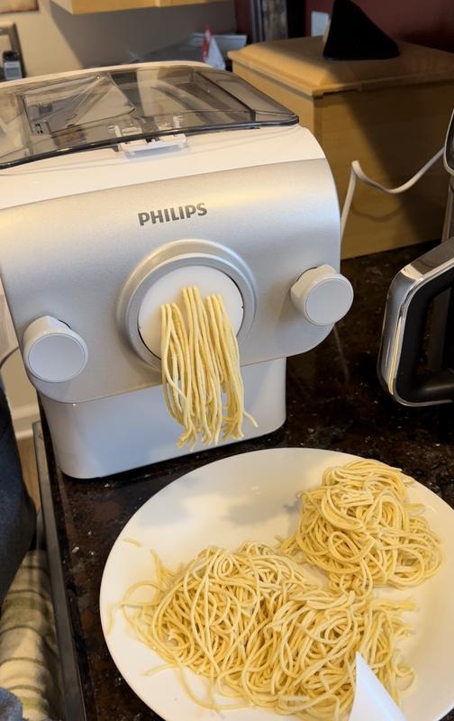 Making Pasta with new Philips Pasta and noodle maker Avance Collection  HR2375/13 How to clean unbox 