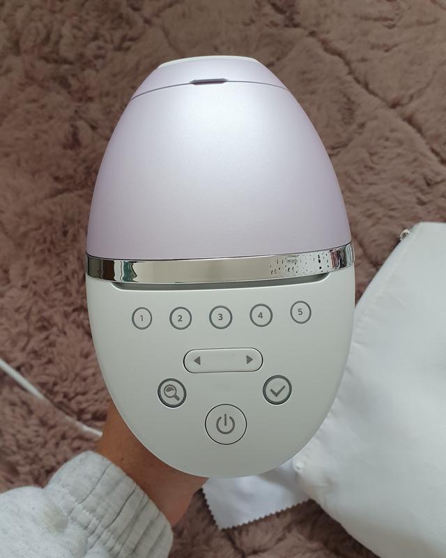 BRI947/00 - PHILIPS Lumea IPL 8000 Series BRI947/00 IPL Hair Removal System  - White - Currys Business