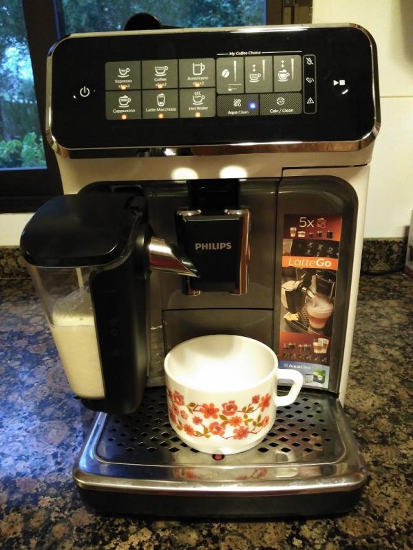 Philips EP3243/50 Cafetera Espresso Súper Automática para 5 bebidas