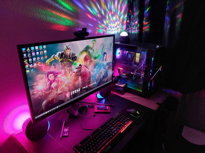 Gaming Monitor 4K HDR display with Ambiglow 326M6VJRMB/00 Gaming Monitor 4K HDR display with Ambiglow 326M6VJRMB/00
