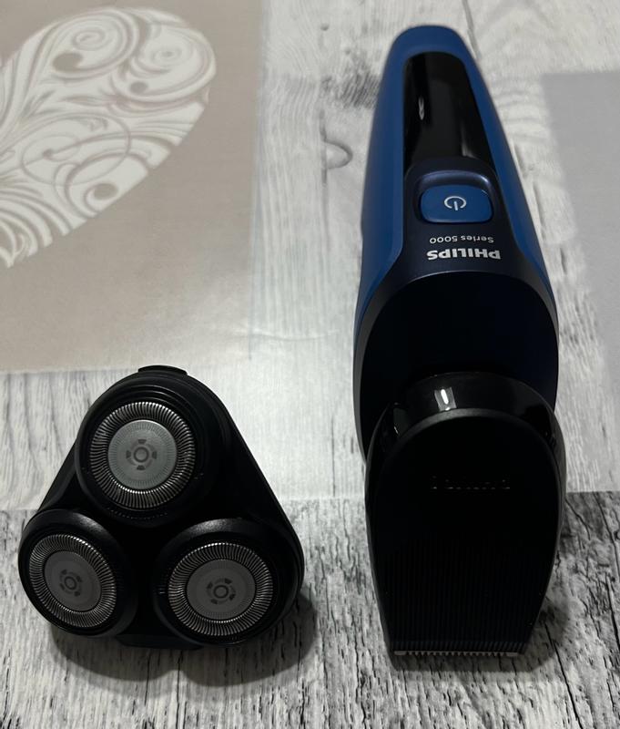 Shaver series 5000 Rasoio elettrico Wet & Dry ricondizionato S5466/18R1