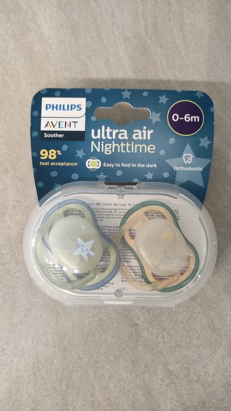 Ciuccio Philips Avent ultra air - 2 ciucci leggeri, traspiranti e  fluorescenti per bambini tra 6 e 18 mesi, senza BPA, con custodia da  trasporto per