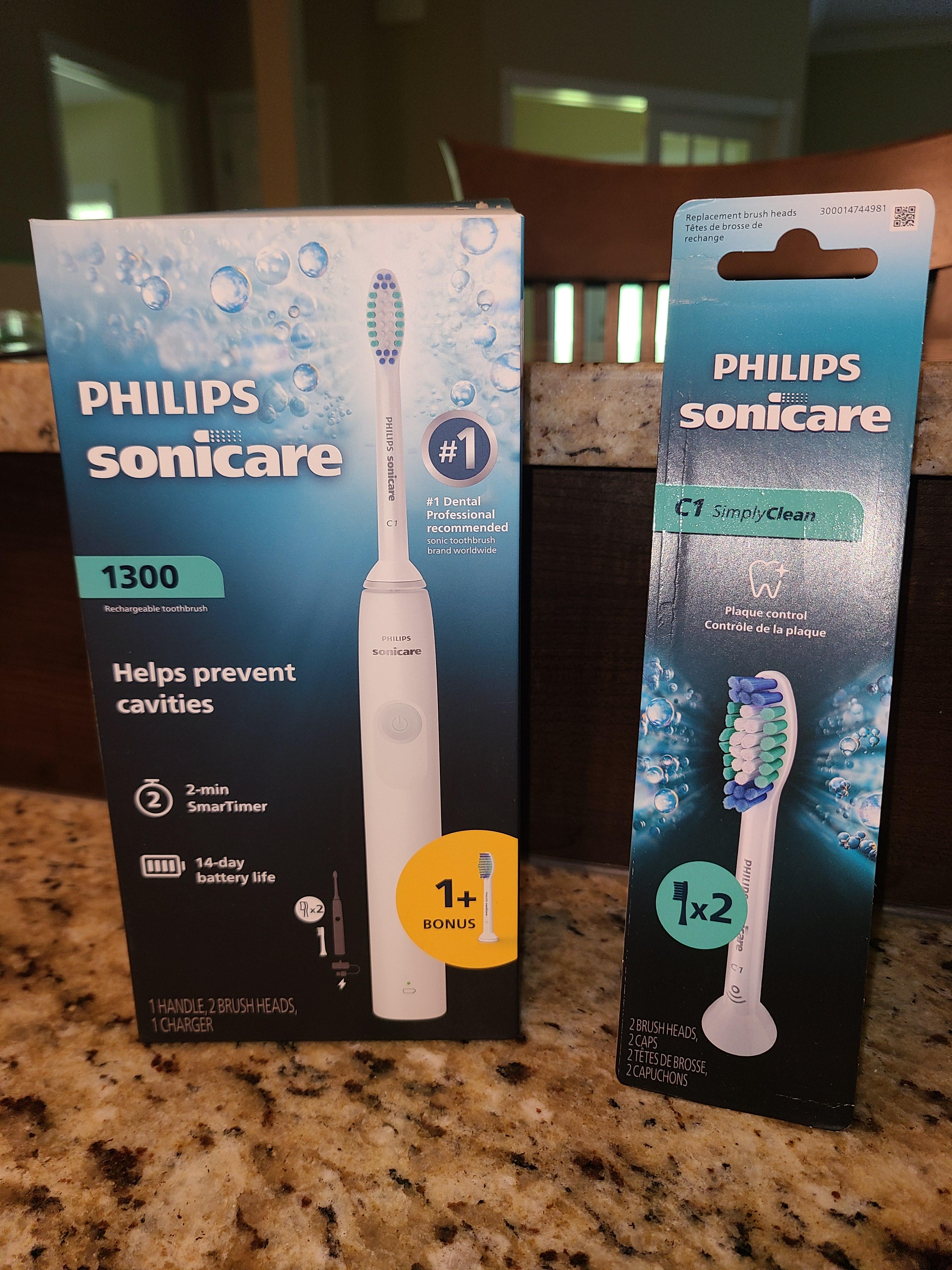 Sonicare SimplyClean 2-pack brush heads, white HX6012/77 | Philips