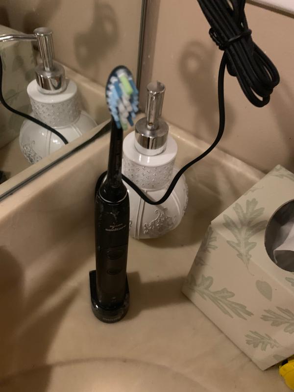ExpertClean 7300 HX9601/03 Sonic electric toothbrush with app