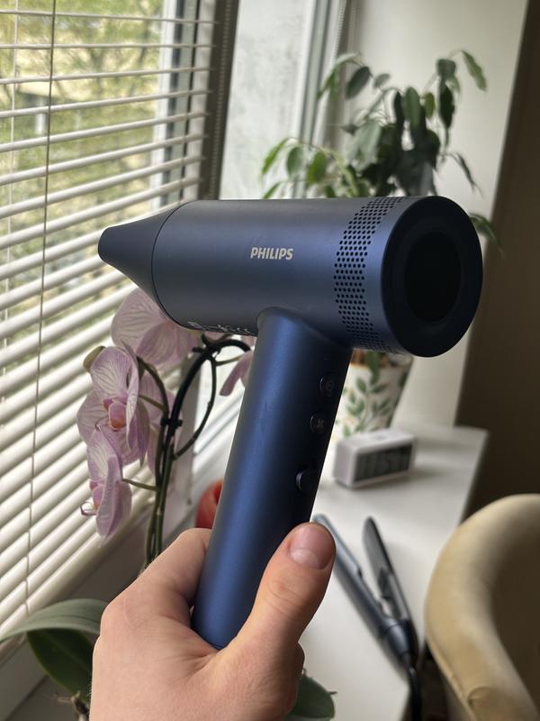 Hair Dryer 8000 Series Plaukų džiovintuvas su „ThermoShield