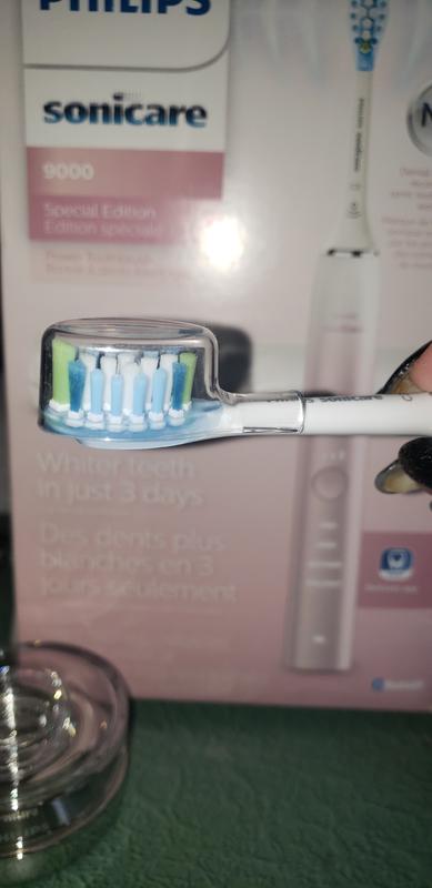 DiamondClean 9000 Sonic electric toothbrush with app HX9914 DiamondClean 9000 Sonic electric toothbrush with app HX9914