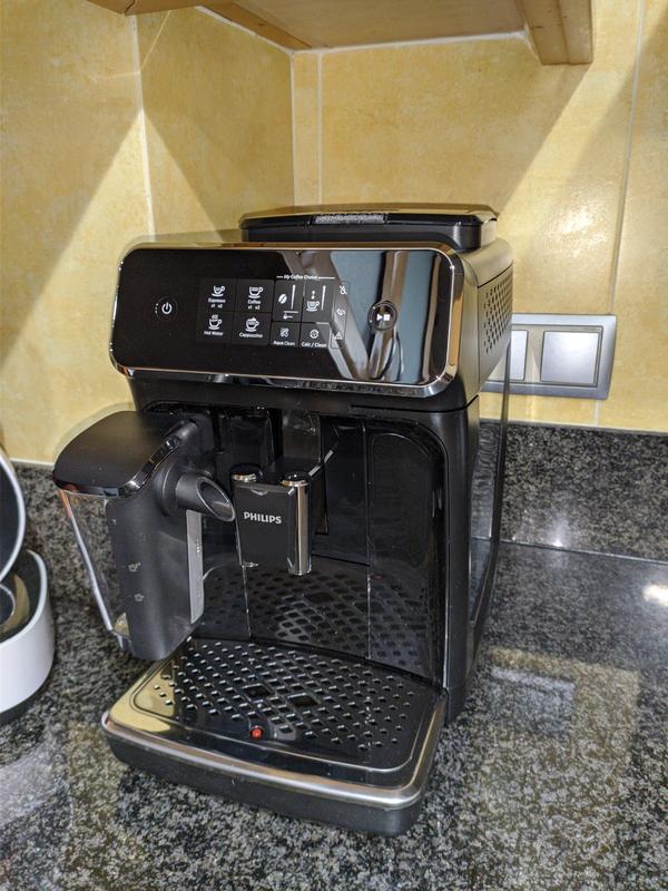 Cafetera PHILIPS Serie 2200 EP2235/40