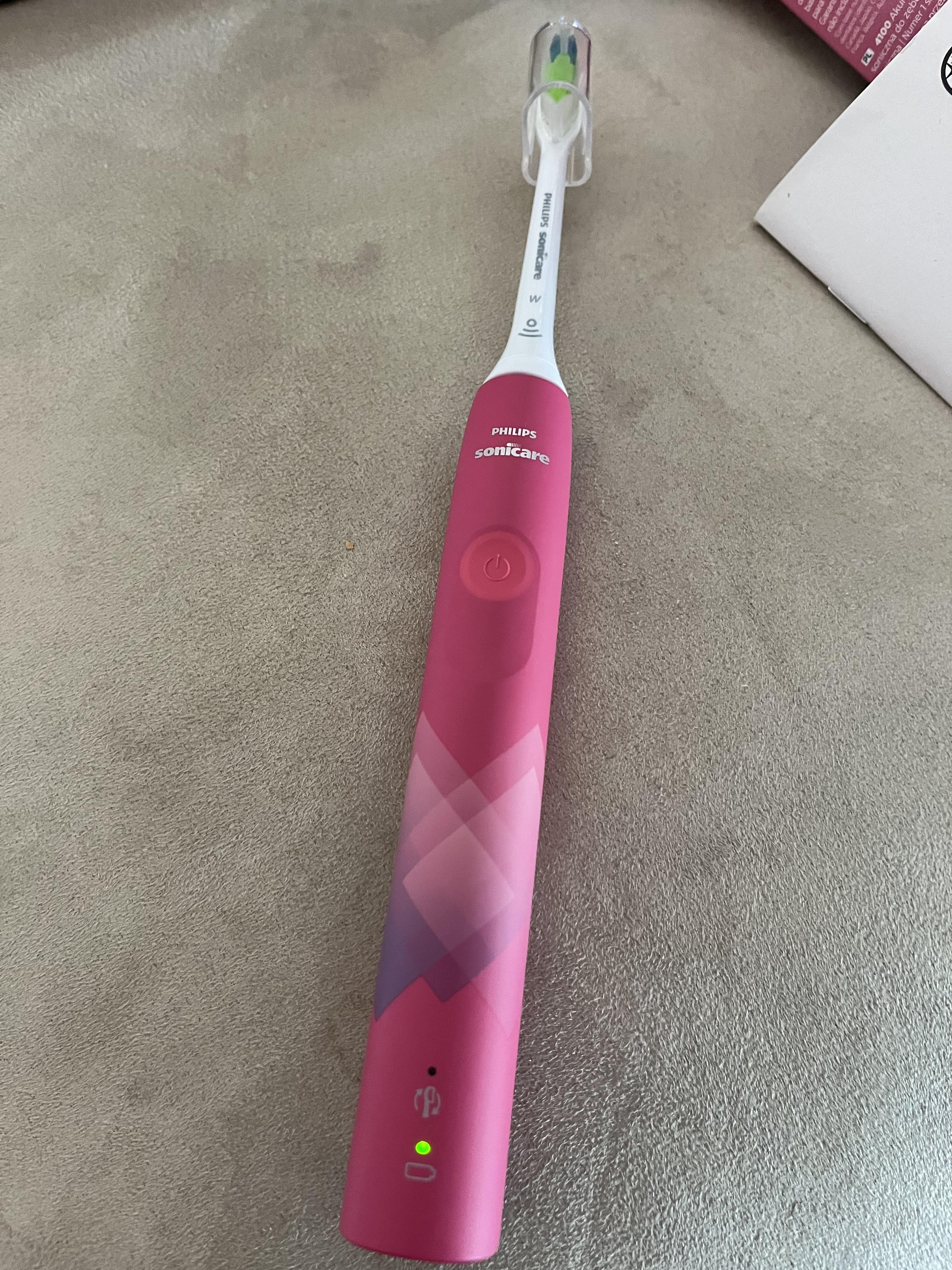 Sonicare 4100 Series Sonic electric toothbrush HX3689/41 | Philips