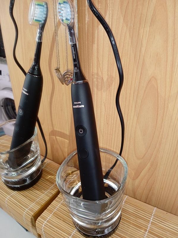 DiamondClean 9000 Brosse à dents électrique avec application