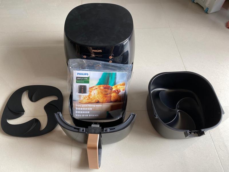 Philips Air Fryer Premium XXL review: An absolute behemoth