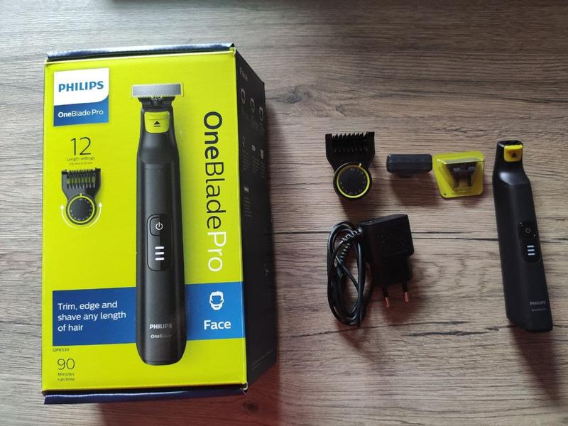 PHILIPS OneBlade Pro Face + Body QP6651/61 acquisto online in modo  economico e sicuro 