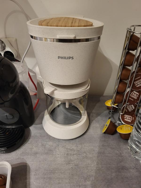 Cafetière Filtre Philips Eco Conscious 1.2L - 15 Tasses, Fabriquée à Partir D'huile De Cuisson Recyclée