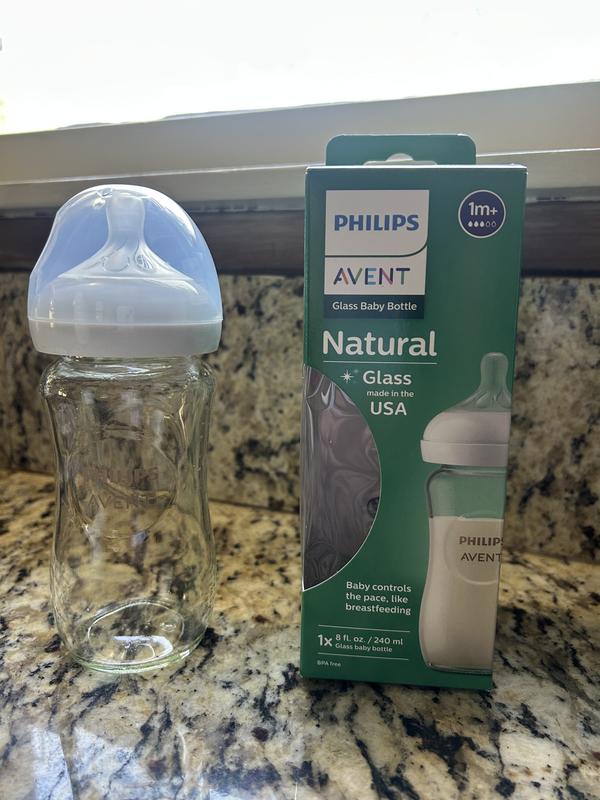 Glass Natural Response Baby Bottle SCY913/01 Avent