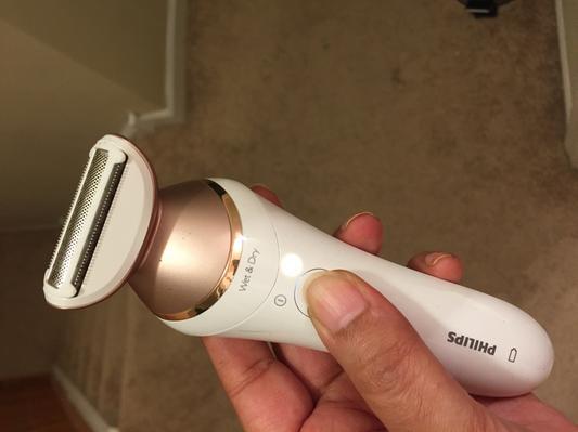 Satinelle Prestige Wet & Dry epilator BRE650/50 | Philips