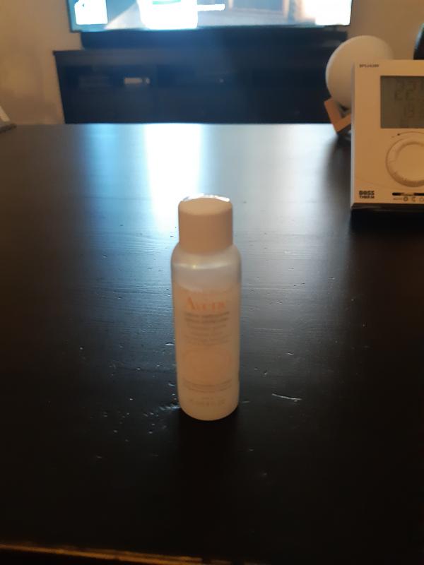 avène cleanser milk