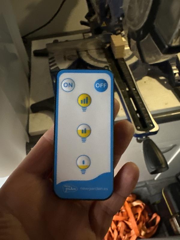 Newgarden's Cherry Mini, The Portable Light Bulb for On-the-Go – Nüline Distribution