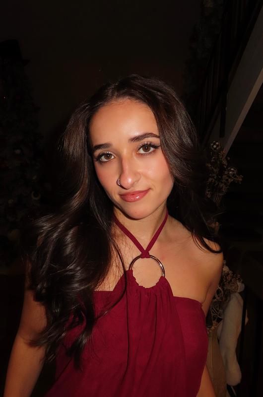 Review Thumbnail Image 0 375837377