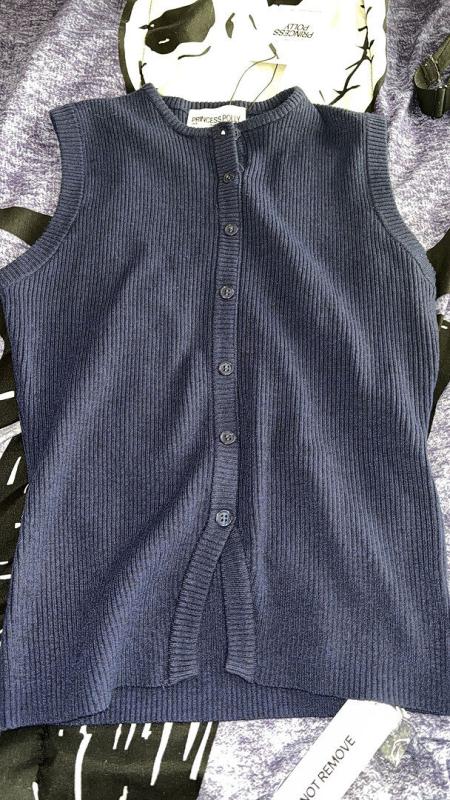 Review Thumbnail Image 0 351004992