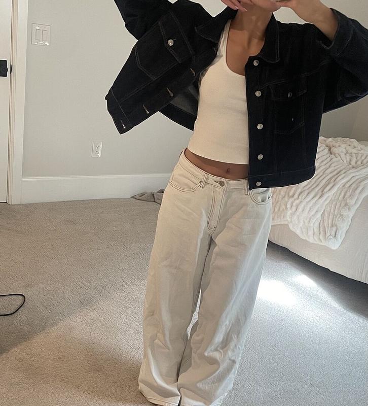 Review Thumbnail Image 0 379725043