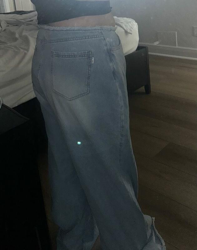 Review Thumbnail Image 0 350765808