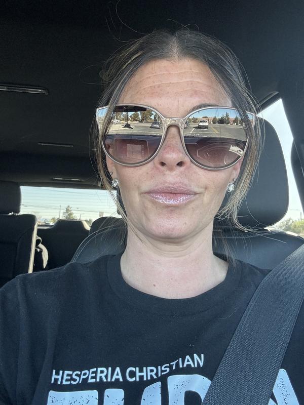 Quay Date Night round sunglasses in brown | ASOS display picture 1