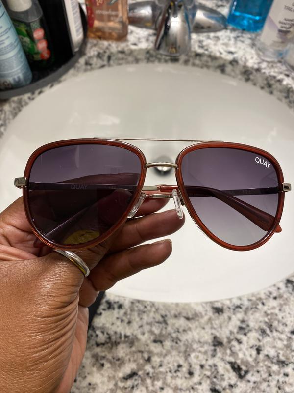 Quay single aviator store sunglasses