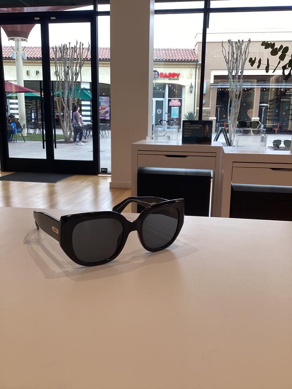 quay australia busy busy green oversized geometric square sunglasses eyewear NEW LEVEL UP REMIXED Oversized Square Sunglasses for Women – QUAY main image 4