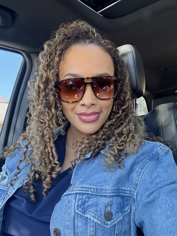 ON THE FLY Square Aviator Sunglasses with Plastic Frame – QUAY
