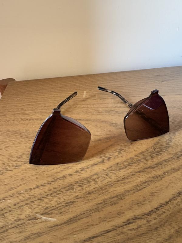 Quay Come Thru oversized cat eye sunglasses with a flush dark brown honey lens Quay Australia COME THRU CAT EYE Shield Oversized SUNGLASSES  main image 2