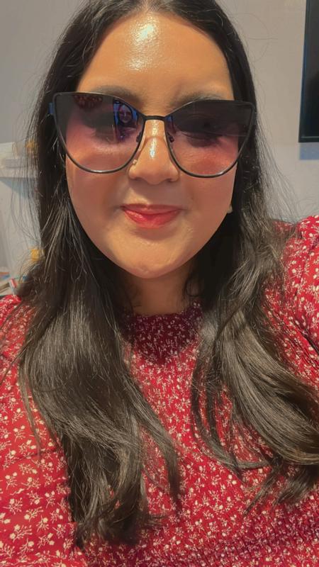 IN PURSUIT Metal Frame Cat Eye Sunglasses – QUAY display picture 3
