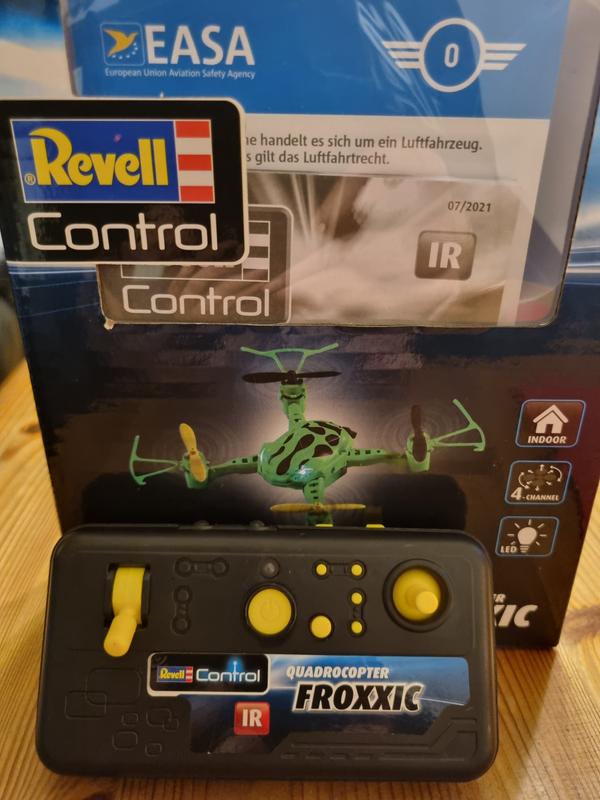 Revell 23884 Quadcopter FROXXIC online kaufen rossmann