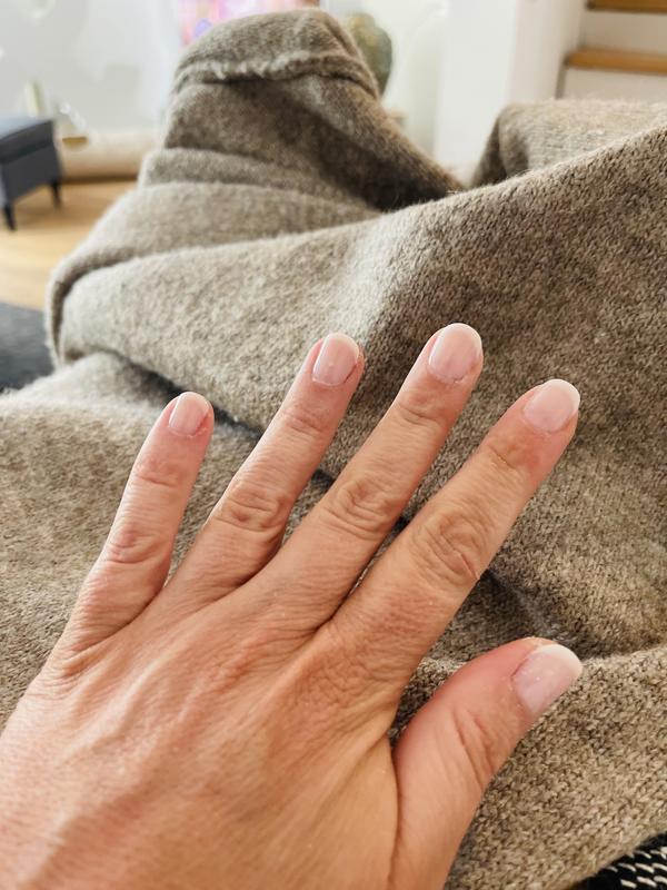 KISS Salon Acrylic Nude French Nails - Breathtaking online kaufen | rossmann .de