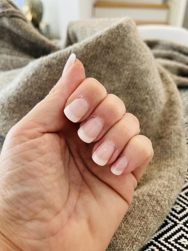 KISS Salon Acrylic Nude French Nails - Breathtaking online kaufen | rossmann .de