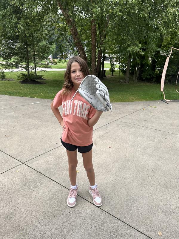 She has a new favorite glove!