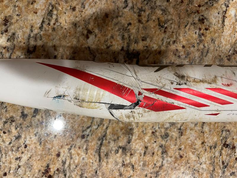 Batte De Softball Easton Ghost Advanced (-10) – 32″ 22 Oz – Adulte