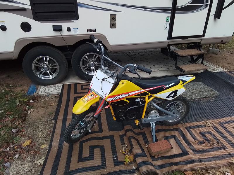 Razor Mx650 Razor Pocket Dirt Bike Razor MX650 Dirt Rocket